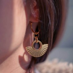 "Kara" reringe forgyldt