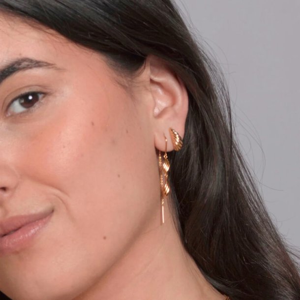 Izabel Camille Sara reringe a1881gs