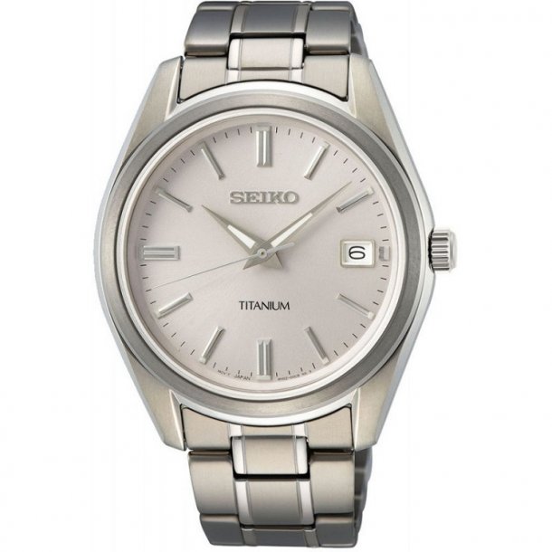 Seiko Essential SUR369P1