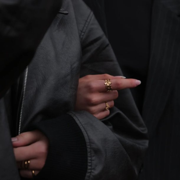 Sistie 2ND Camellia ring zx4020gs50