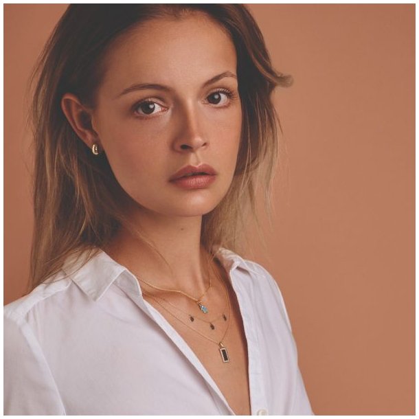 Melfia halskde 14 karat guld med 3 coins 2303 111F