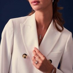 Sif Jakobs Ellisse Carezza Uno halskde SJ-N2354-CZ